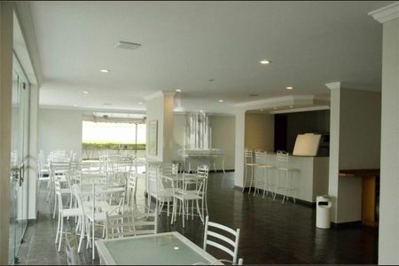 Apartamento à venda com 76m², 2 quartos e 2 vagas
