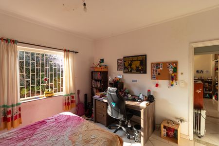Casa à venda com 360m², 3 quartos e 2 vagas Casa à venda com 360m², 3 quartos e 2 vagasQuarto 02