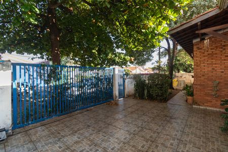 Casa à venda com 360m², 3 quartos e 2 vagas Casa à venda com 360m², 3 quartos e 2 vagasGaragem