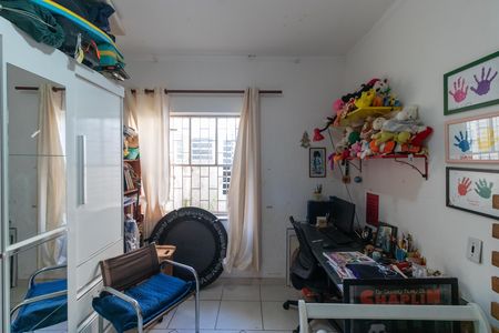 Casa à venda com 360m², 3 quartos e 2 vagas Casa à venda com 360m², 3 quartos e 2 vagasQuarto 01