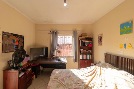 Casa à venda com 360m², 3 quartos e 2 vagas Casa à venda com 360m², 3 quartos e 2 vagasSuíte