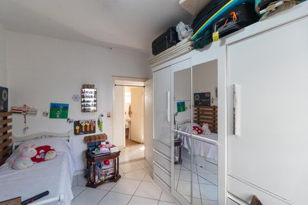 Casa à venda com 360m², 3 quartos e 2 vagas Casa à venda com 360m², 3 quartos e 2 vagasQuarto 01