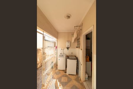 Casa à venda com 360m², 3 quartos e 2 vagas Casa à venda com 360m², 3 quartos e 2 vagasÁrea de Serviço