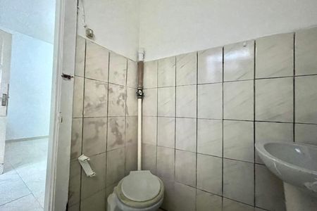 Casa para alugar com 50m², 2 quartos e sem vaga Casa para alugar com 50m², 2 quartos e sem vagaBanheiro 2
