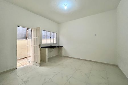 Casa para alugar com 50m², 2 quartos e sem vaga Casa para alugar com 50m², 2 quartos e sem vagaCozinha