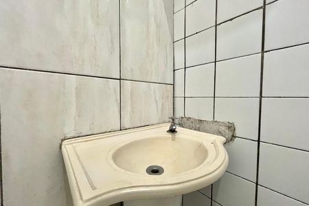 Banheiro 1 de casa para alugar com 1 quarto, 50m² em Jardim Oriental, São Paulo
