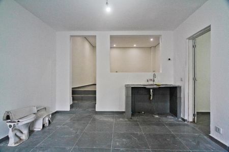Casa para alugar com 120m², 2 quartos e sem vaga