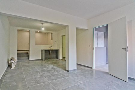 Casa para alugar com 120m², 2 quartos e sem vaga