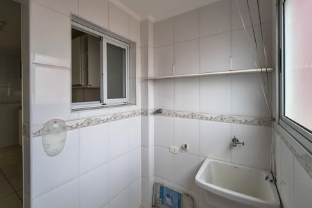Apartamento para alugar com 74m², 2 quartos e sem vaga Apartamento para alugar com 74m², 2 quartos e sem vagaÁrea de Serviço