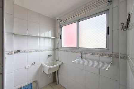 Apartamento para alugar com 74m², 2 quartos e sem vaga Apartamento para alugar com 74m², 2 quartos e sem vagaÁrea de Serviço