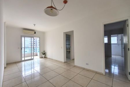 Sala de apartamento para alugar com 2 quartos, 74m² em Canto do Forte, Praia Grande