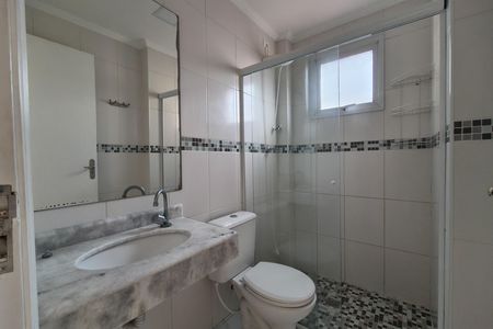 Apartamento para alugar com 74m², 2 quartos e sem vaga Apartamento para alugar com 74m², 2 quartos e sem vagaBanheiro da Suíte