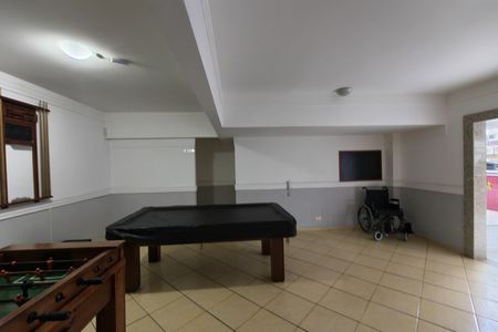 Apartamento para alugar com 74m², 2 quartos e sem vaga Apartamento para alugar com 74m², 2 quartos e sem vagaSalão de jogos