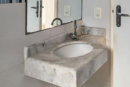 Apartamento para alugar com 74m², 2 quartos e sem vaga Apartamento para alugar com 74m², 2 quartos e sem vagaBanheiro
