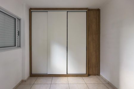 Apartamento para alugar com 74m², 2 quartos e sem vaga Apartamento para alugar com 74m², 2 quartos e sem vagaSuite
