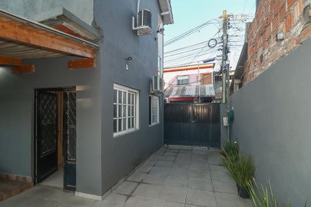 Garagem de casa à venda com 2 quartos, 150m² em Alto Petrópolis, Porto Alegre