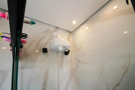 Casa de condomínio para alugar com 90m², 3 quartos e 2 vagas Casa de condomínio para alugar com 90m², 3 quartos e 2 vagasBanheiro Suíte