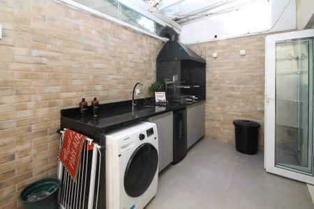 Casa de condomínio para alugar com 90m², 3 quartos e 2 vagas Casa de condomínio para alugar com 90m², 3 quartos e 2 vagasLavanderia
