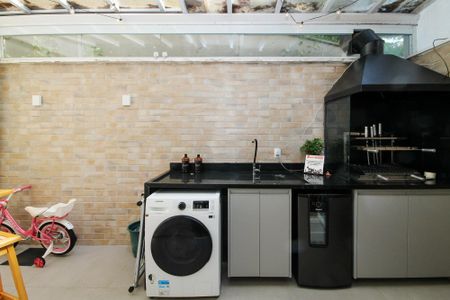 Casa de condomínio para alugar com 90m², 3 quartos e 2 vagas Casa de condomínio para alugar com 90m², 3 quartos e 2 vagasLavanderia