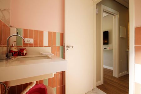 Casa de condomínio para alugar com 90m², 3 quartos e 2 vagas Casa de condomínio para alugar com 90m², 3 quartos e 2 vagasBanheiro Quartos