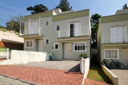 Casa de condomínio para alugar com 90m², 3 quartos e 2 vagas Casa de condomínio para alugar com 90m², 3 quartos e 2 vagasFachada Casa