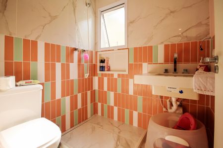 Casa de condomínio para alugar com 90m², 3 quartos e 2 vagas Casa de condomínio para alugar com 90m², 3 quartos e 2 vagasBanheiro Quartos