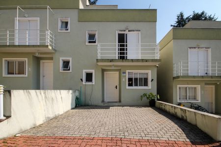 Casa de condomínio para alugar com 90m², 3 quartos e 2 vagas Casa de condomínio para alugar com 90m², 3 quartos e 2 vagasFachada Casa