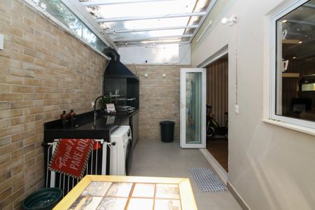 Casa de condomínio para alugar com 90m², 3 quartos e 2 vagas Casa de condomínio para alugar com 90m², 3 quartos e 2 vagasQuintal