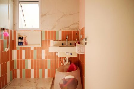 Casa de condomínio para alugar com 90m², 3 quartos e 2 vagas Casa de condomínio para alugar com 90m², 3 quartos e 2 vagasBanheiro Quartos
