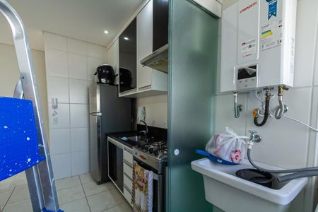 Apartamento para alugar com 72m², 3 quartos e 2 vagas Apartamento para alugar com 72m², 3 quartos e 2 vagasCozinha e Área de Serviço