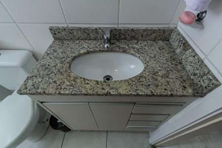 Apartamento para alugar com 72m², 3 quartos e 2 vagas Apartamento para alugar com 72m², 3 quartos e 2 vagasBanheiro da Suíte