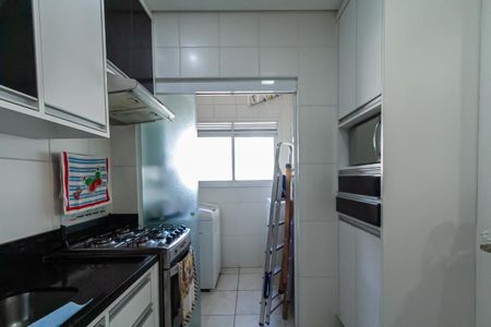 Apartamento para alugar com 72m², 3 quartos e 2 vagas Apartamento para alugar com 72m², 3 quartos e 2 vagasCozinha e Área de Serviço