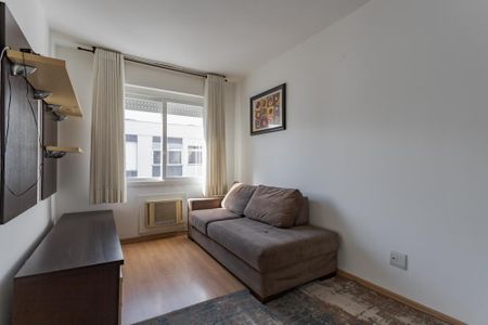 Sala de apartamento à venda com 1 quarto, 40m² em Passo D’areia, Porto Alegre