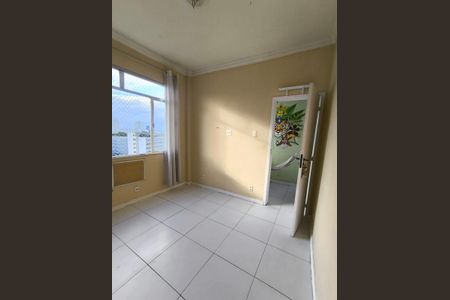 Apartamento para alugar com 32m², 1 quarto e 1 vaga