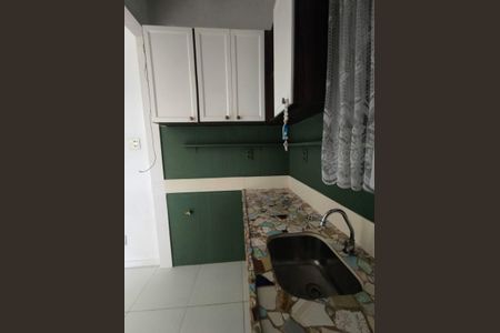 Apartamento para alugar com 32m², 1 quarto e 1 vaga