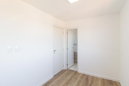 Quarto de apartamento para alugar com 1 quarto, 27m² em Chacara Santa Lucia, Carapicuíba