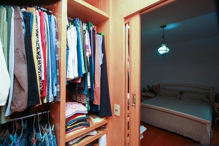 Apartamento à venda com 173m², 3 quartos e 2 vagas Apartamento à venda com 173m², 3 quartos e 2 vagasCloset da suíte