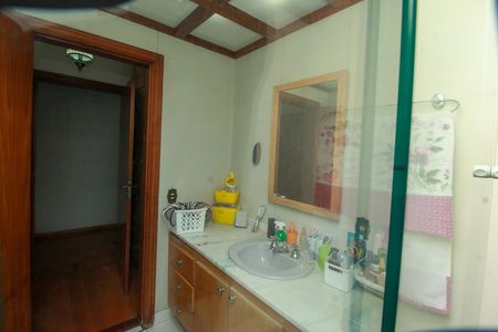 Apartamento à venda com 173m², 3 quartos e 2 vagas Apartamento à venda com 173m², 3 quartos e 2 vagasBanheiro da Suíte