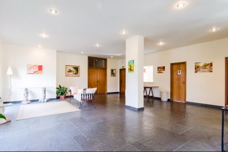 Apartamento à venda com 173m², 3 quartos e 2 vagas Apartamento à venda com 173m², 3 quartos e 2 vagasHall social
