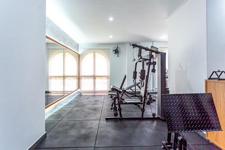 Apartamento à venda com 173m², 3 quartos e 2 vagas Apartamento à venda com 173m², 3 quartos e 2 vagasAcademia