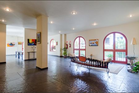 Apartamento à venda com 173m², 3 quartos e 2 vagas Apartamento à venda com 173m², 3 quartos e 2 vagasHall social