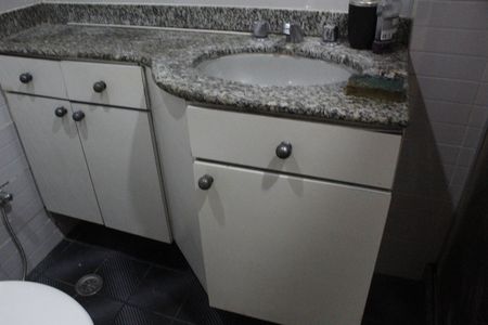 Apartamento para alugar com 62m², 2 quartos e 1 vagaBanheiro Social