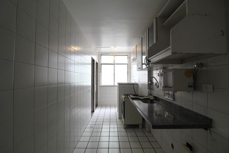 Cozinha de apartamento para alugar com 2 quartos, 62m² em Tanque, Rio de Janeiro
