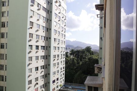 Apartamento para alugar com 62m², 2 quartos e 1 vagaVista da Rua