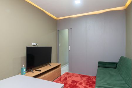 Apartamento à venda com 60m², 1 quarto e sem vaga Apartamento à venda com 60m², 1 quarto e sem vagaSala