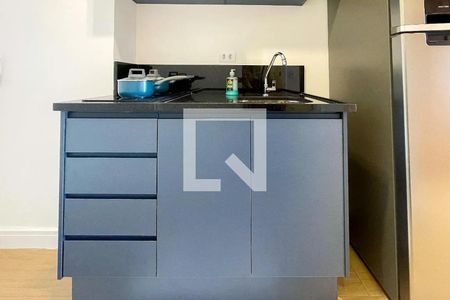 Cozinha de apartamento à venda com 1 quarto, 27m² em Pinheiros, São Paulo