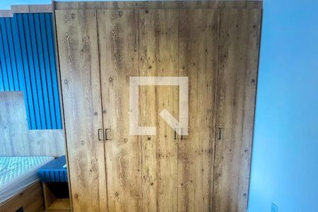 Sala/Quarto de apartamento à venda com 1 quarto, 27m² em Pinheiros, São Paulo