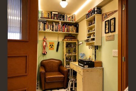 Apartamento à venda com 117m², 3 quartos e 2 vagasQuarto