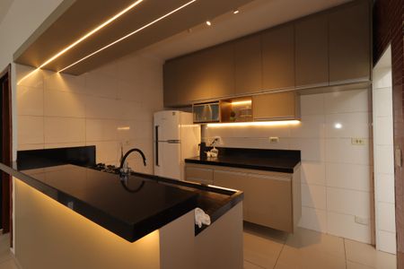 Apartamento à venda com 70m², 2 quartos e 2 vagasCozinha