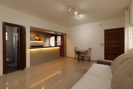 Apartamento à venda com 70m², 2 quartos e 2 vagasSala